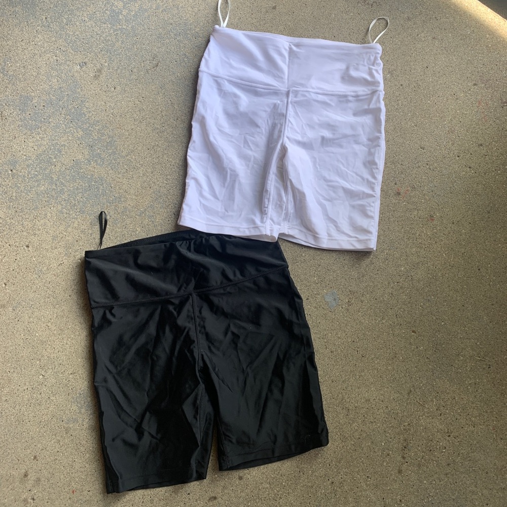 (NEVER WORN) White and Black High-Waist Bike Shorts Duo